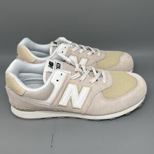 New Balance 574 Running Shoes GC574FOG Men’s Sz 7 / Women’s Sz 8.5